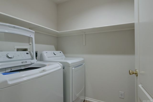 5 Greta Dr, San Antonio, TX 78248