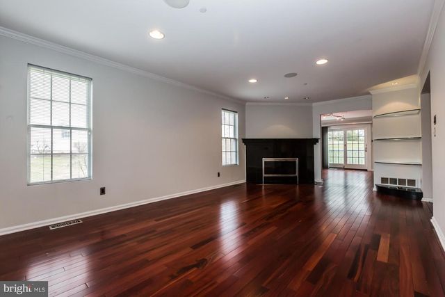 331 BRISTOL CIR, Exton, PA 19341