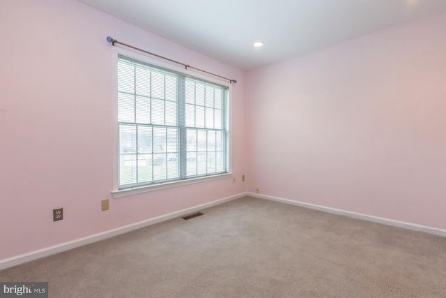 331 BRISTOL CIR, Exton, PA 19341