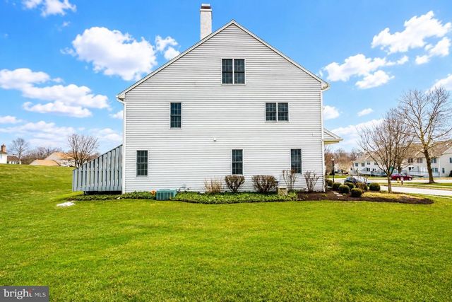 331 BRISTOL CIR, Exton, PA 19341
