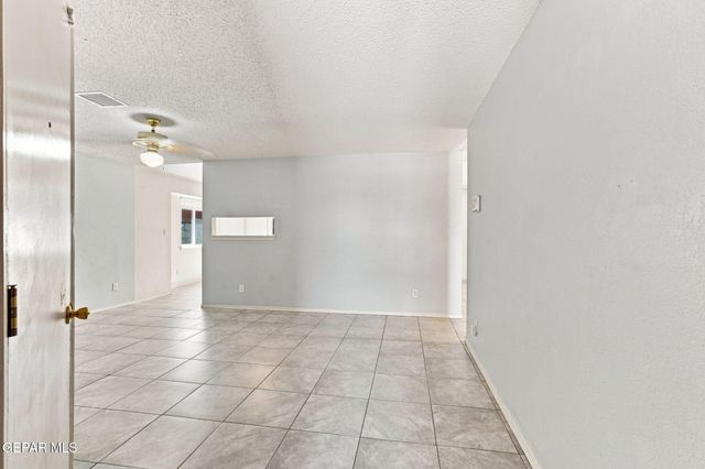 12511 Flora Alba Drive, El Paso, TX 79928