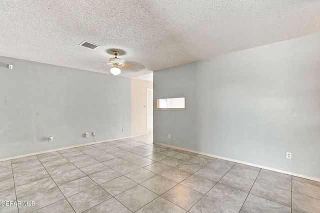 12511 Flora Alba Drive, El Paso, TX 79928