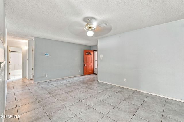 12511 Flora Alba Drive, El Paso, TX 79928