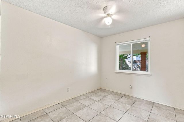 12511 Flora Alba Drive, El Paso, TX 79928