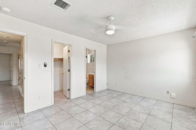 12511 Flora Alba Drive, El Paso, TX 79928