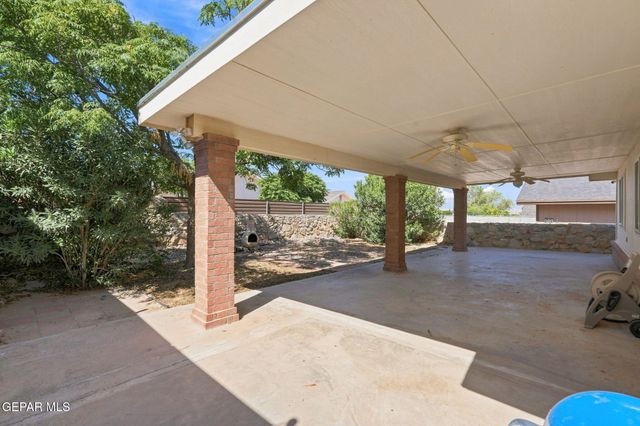 12511 Flora Alba Drive, El Paso, TX 79928