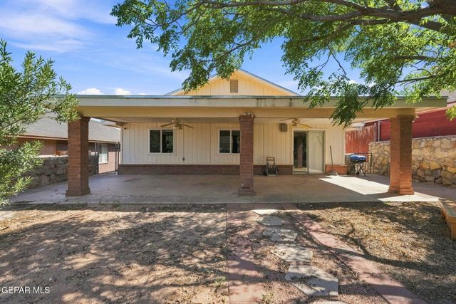 12511 Flora Alba Drive, El Paso, TX 79928