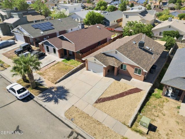 12511 Flora Alba Drive, El Paso, TX 79928
