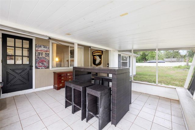 8212 SUNNY VALE PLACE, Tampa, FL 33615