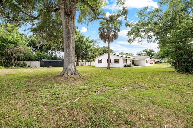 8212 SUNNY VALE PLACE, Tampa, FL 33615