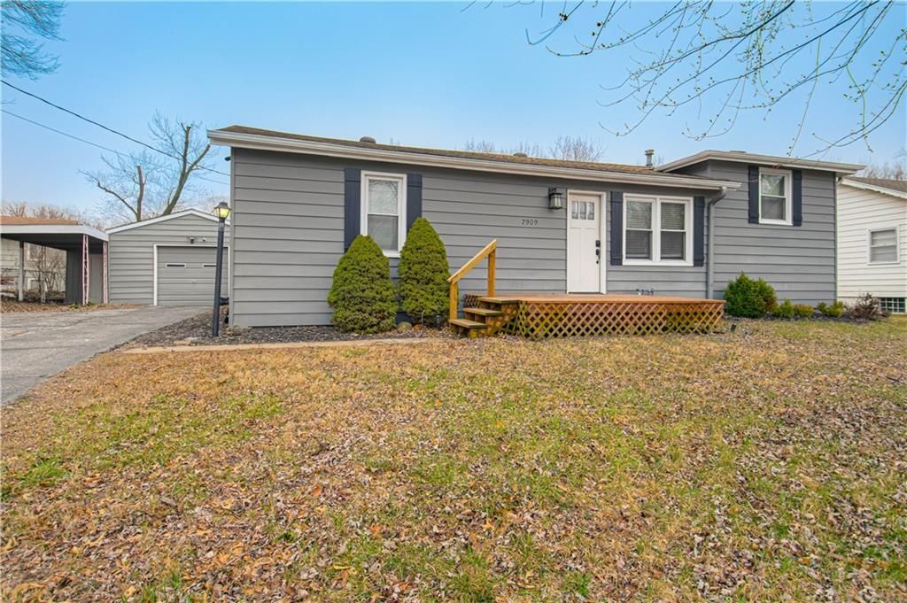 7909 N Pennsylvania Avenue, Kansas City, MO 64118