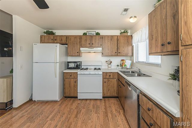 515 Starwood Drive 3, St Peters, MO 63376