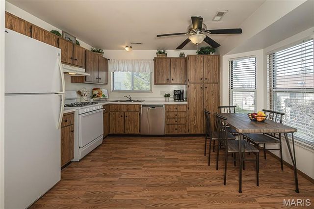 515 Starwood Drive 3, St Peters, MO 63376