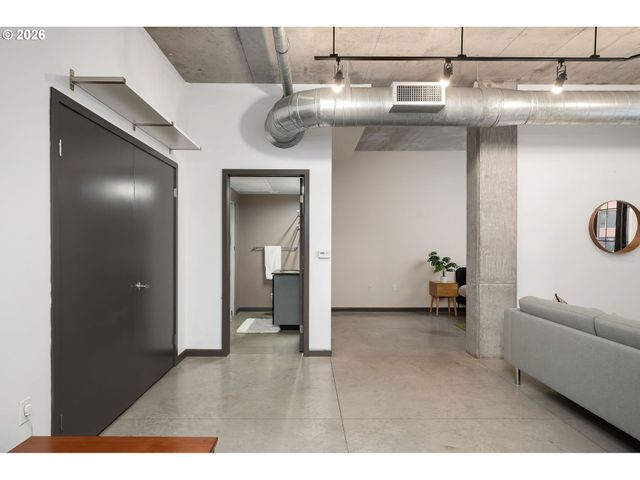 1030 Nw 12TH Ave 415, Portland, OR 97209