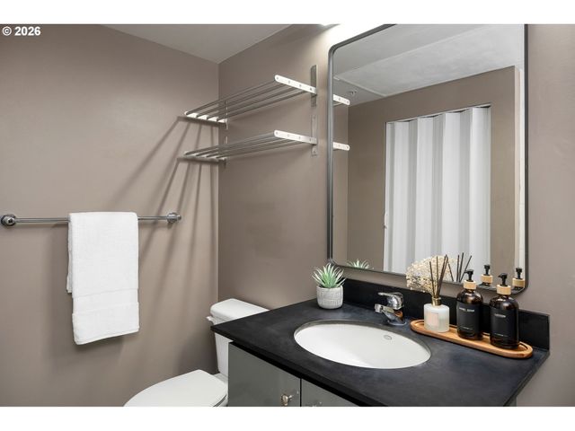 1030 Nw 12TH Ave 415, Portland, OR 97209