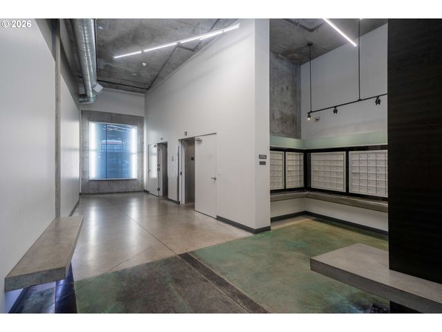 1030 Nw 12TH Ave 415, Portland, OR 97209