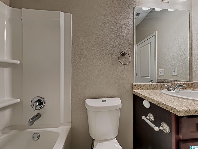 185 SMITH GLEN DRIVE, Springville, AL 35146