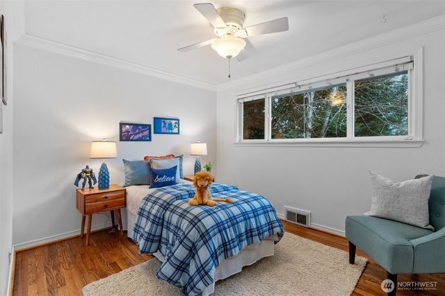 15612 38th Avenue NE, Lake Forest Park, WA 98155