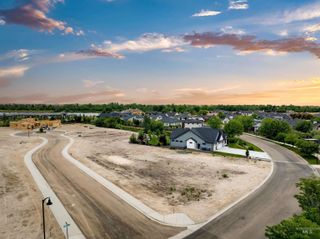 21567 Rabbit Creek Pl, Star, ID 83669