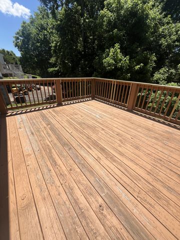 924 Granny White Rd, Clarksville, TN 37040