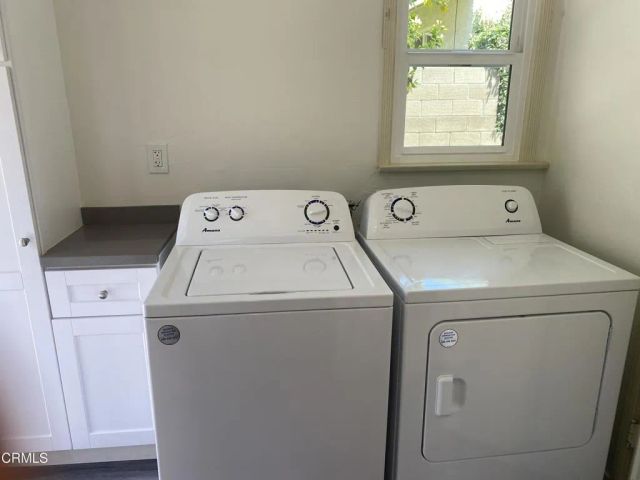 1523 N Grand Oaks Avenue, Pasadena, CA 91104