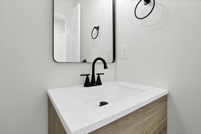 122 Spring Flower Way, Etna, OH 43062