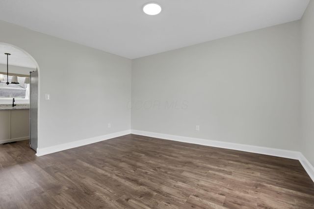 122 Spring Flower Way, Etna, OH 43062