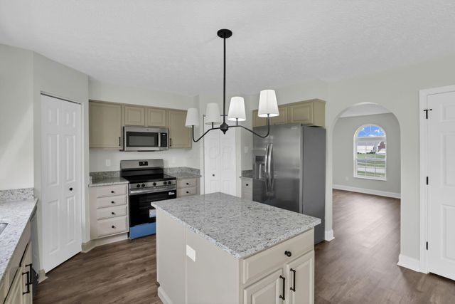 122 Spring Flower Way, Etna, OH 43062