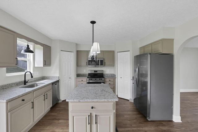 122 Spring Flower Way, Etna, OH 43062