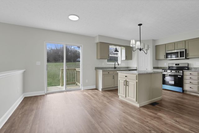 122 Spring Flower Way, Etna, OH 43062