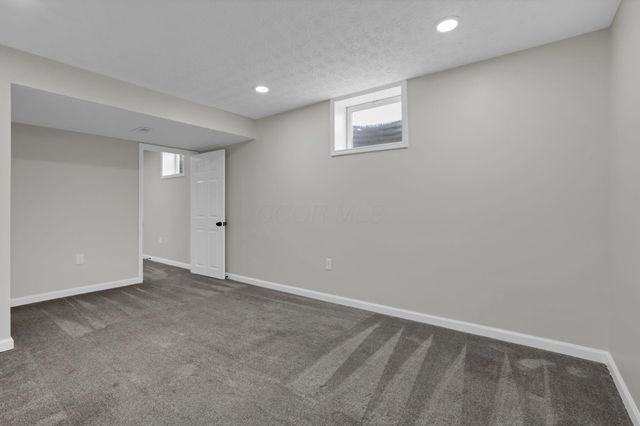 122 Spring Flower Way, Etna, OH 43062