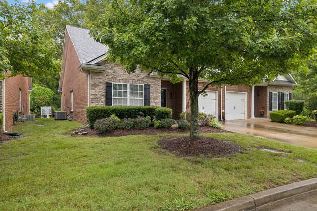 802 Barrington Place Dr, Brentwood, TN 37027