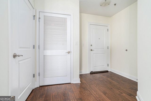 270 17th Street NW 702, Atlanta, GA 30363