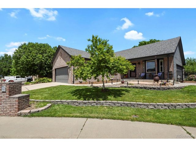 882 S 14th Ave, Brighton, CO 80601