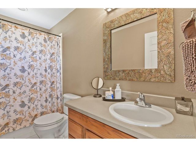 882 S 14th Ave, Brighton, CO 80601