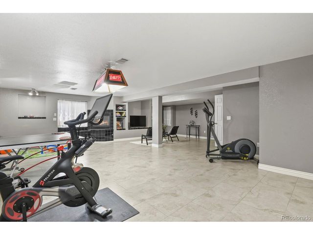 882 S 14th Ave, Brighton, CO 80601