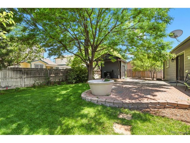 882 S 14th Ave, Brighton, CO 80601