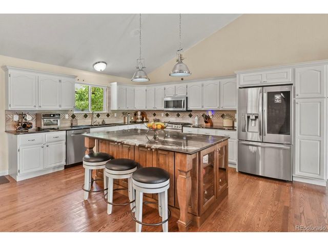 882 S 14th Ave, Brighton, CO 80601