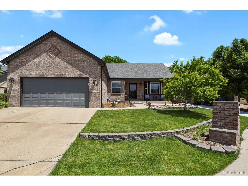 882 S 14th Ave, Brighton, CO 80601