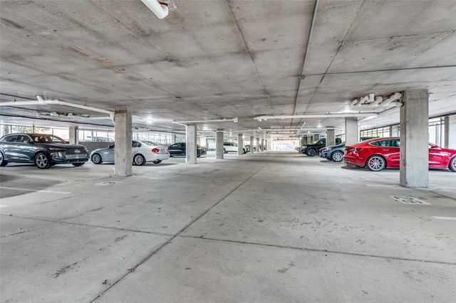 1111 S Akard Street 300, Dallas, TX 75215