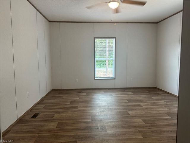 327 Wafford Road, Lexington, NC 27292
