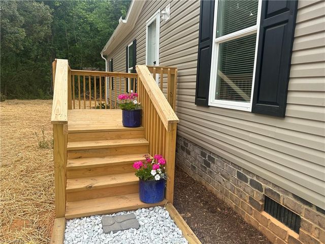 327 Wafford Road, Lexington, NC 27292