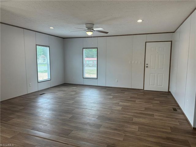 327 Wafford Road, Lexington, NC 27292