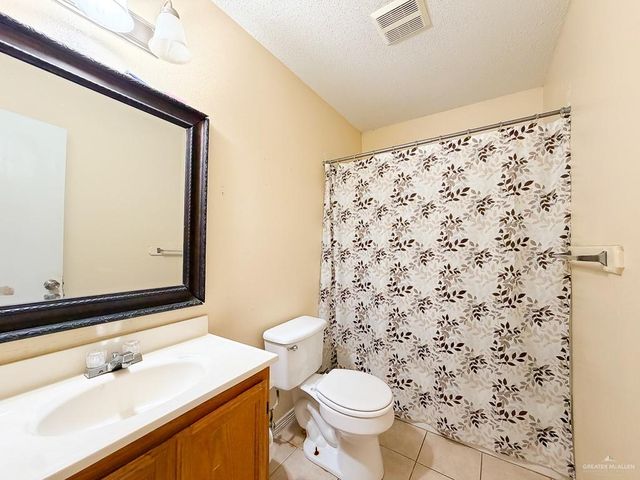 4101 N Laguna Vista Street, Pharr, TX 78577