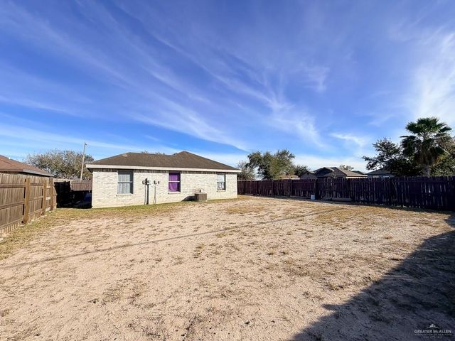 4101 N Laguna Vista Street, Pharr, TX 78577