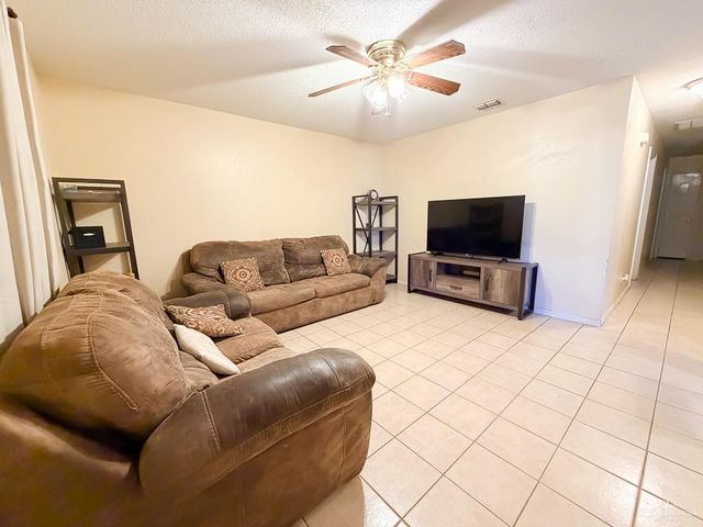 4101 N Laguna Vista Street, Pharr, TX 78577