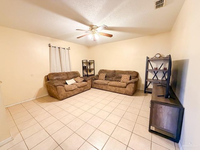 4101 N Laguna Vista Street, Pharr, TX 78577