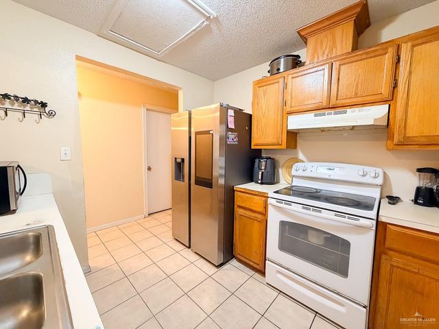 4101 N Laguna Vista Street, Pharr, TX 78577