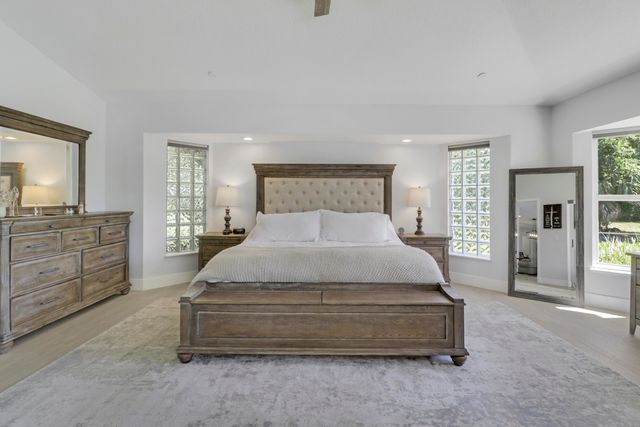 550 SE Ashley Oaks Way, Stuart, FL 34997