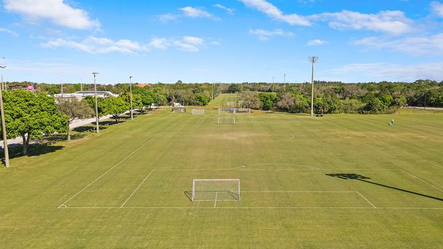 550 SE Ashley Oaks Way, Stuart, FL 34997